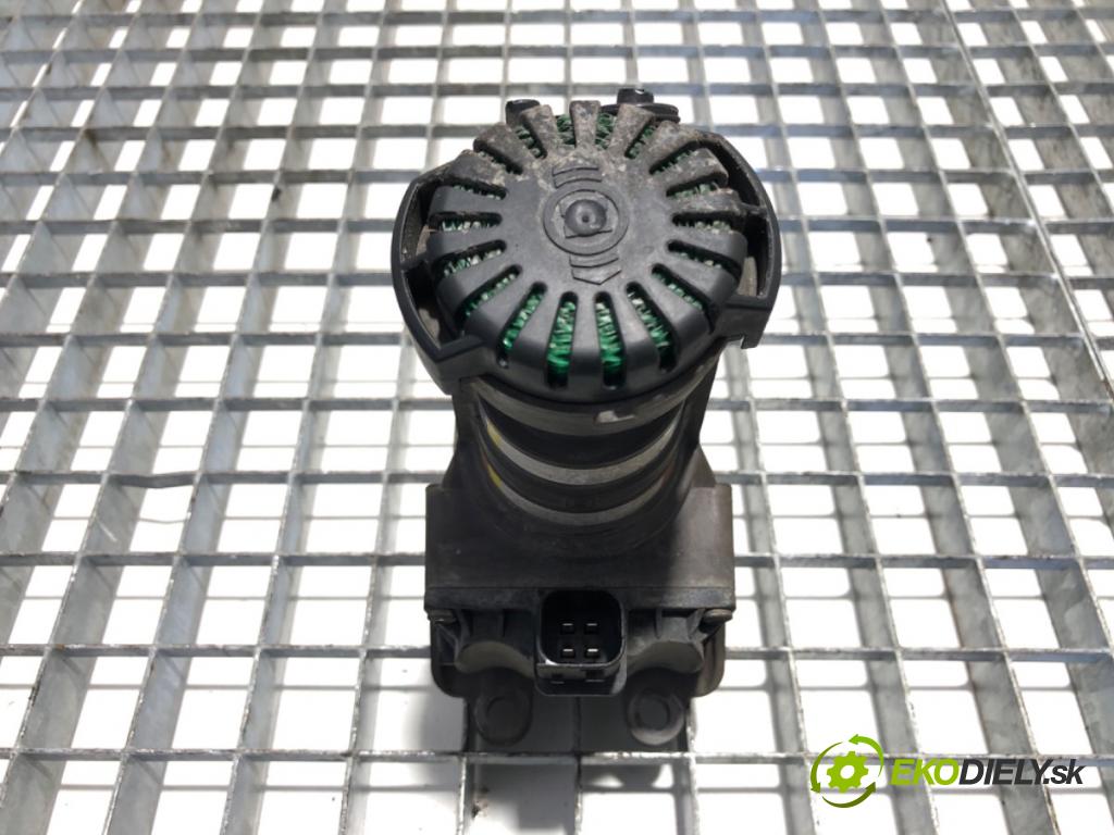 RENAULT TRUCKS T Platforma / podwozie 2020 338 kW T460 338 kW [460 KM] olej napędowy 2013 - 2022 10837 Ventil hlavný brzdy K046640