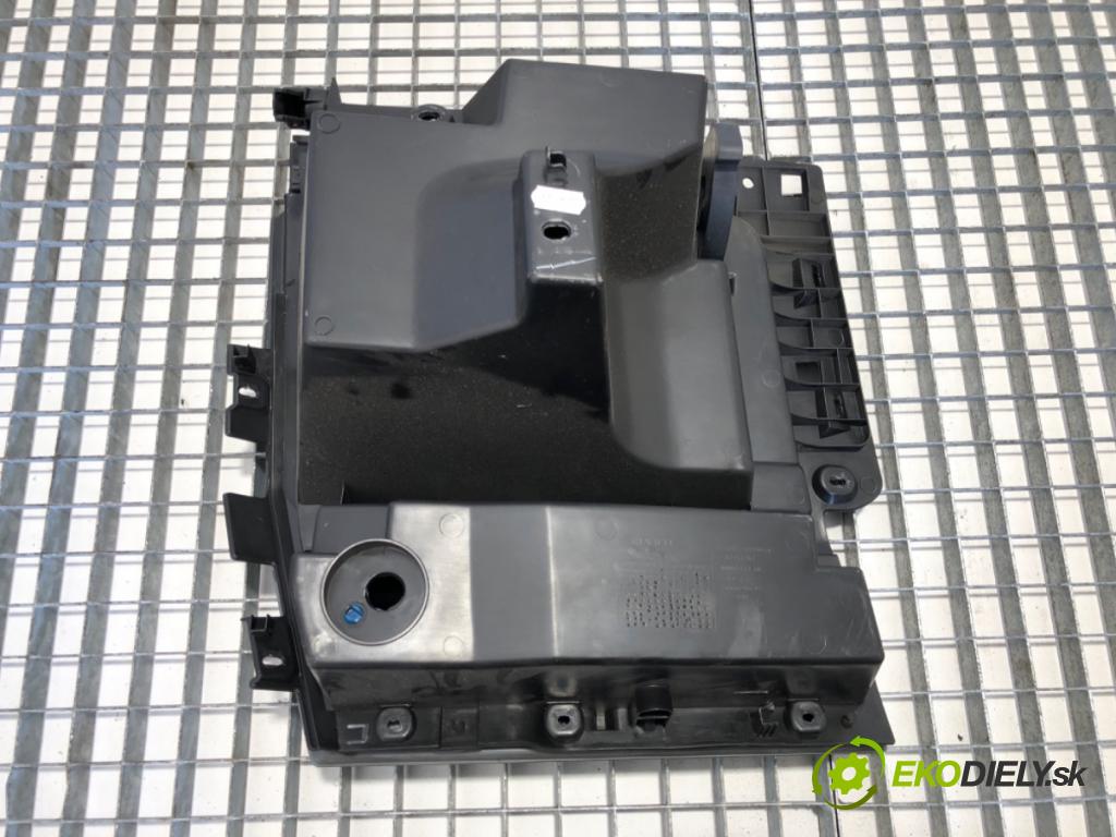 RENAULT TRUCKS T Platforma / podwozie 2020 338 kW T460 338 kW [460 KM] olej napędowy 2013 - 2022 10837 Priehradka, kastlík 82257297