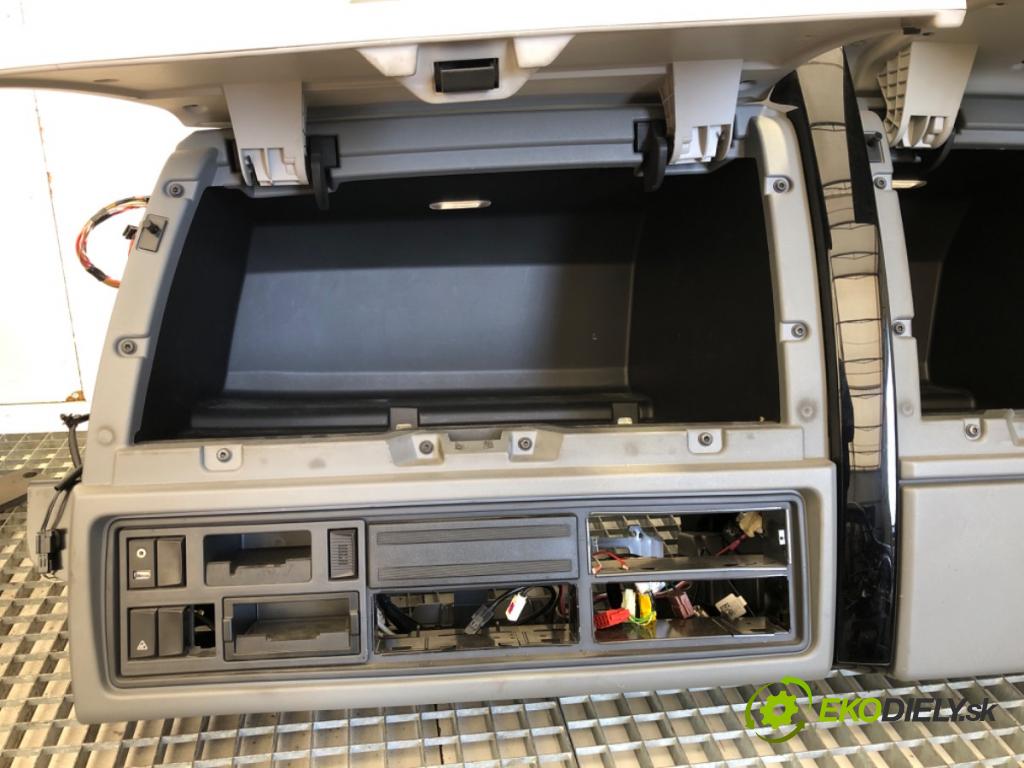 RENAULT TRUCKS T Platforma / podwozie 2020 338 kW T460 338 kW [460 KM] olej napędowy 2013 - 2022 10837 Pláto Priehradka, kastlík horný kabína