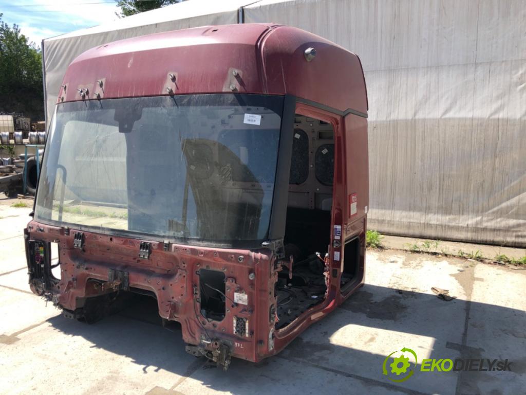 RENAULT TRUCKS T Platforma / podwozie 2020 338 kW T460 338 kW [460 KM] olej napędowy 2013 - 2022 10837 kabína karoséria ŠTVRŤ: pravá ľavá strana strecha