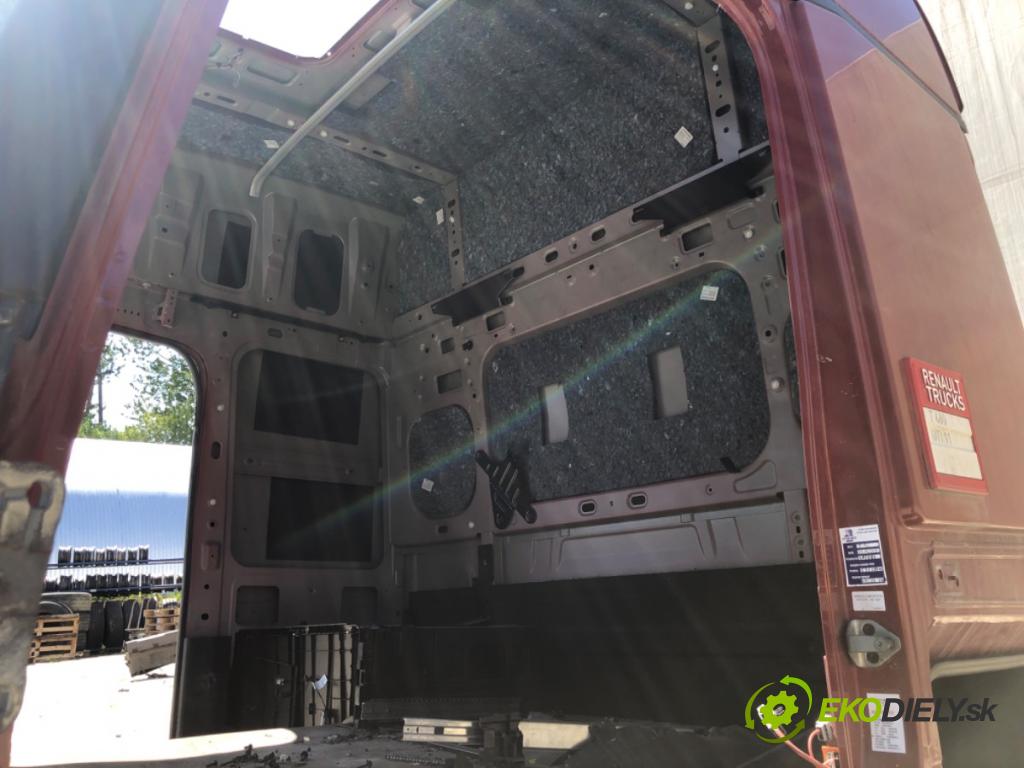 RENAULT TRUCKS T Platforma / podwozie 2020 338 kW T460 338 kW [460 KM] olej napędowy 2013 - 2022 10837 kabína karoséria ŠTVRŤ: pravá ľavá strana strecha