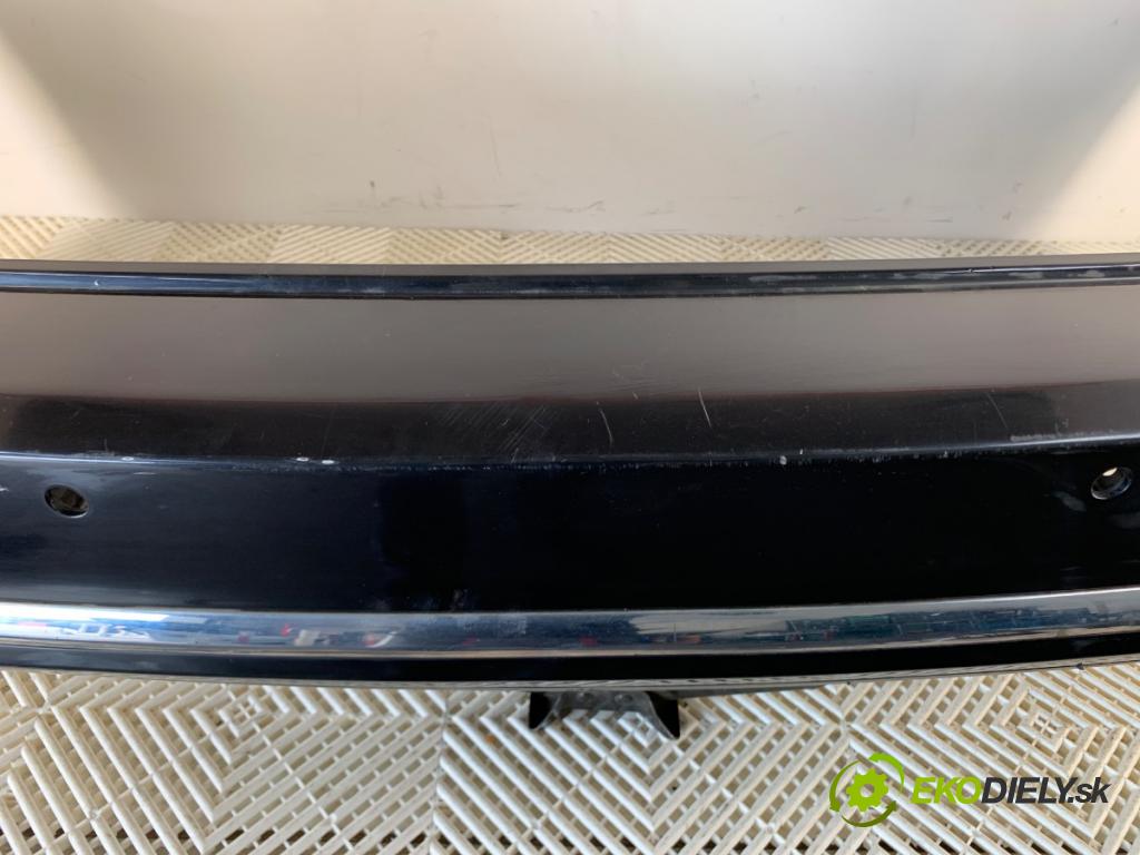 VW PASSAT B7 Kombi 2012 118 kW 1.8 TSI 1798 Nárazník zad LC9X (Kľučka dverí ostatné)