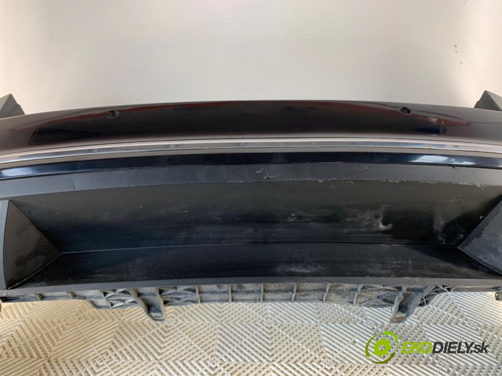 VW PASSAT B7 Kombi 2012 118 kW 1.8 TSI 1798 Nárazník zad LC9X (Kľučka dverí ostatné)