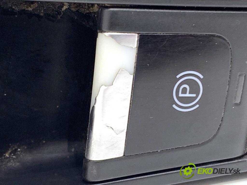 VW PASSAT B7 Kombi 2012 118 kW 1.8 TSI 1798 Spínač brzdy ručnej brzdy 3AB927137 (Prepínacie páčky pod volantom)