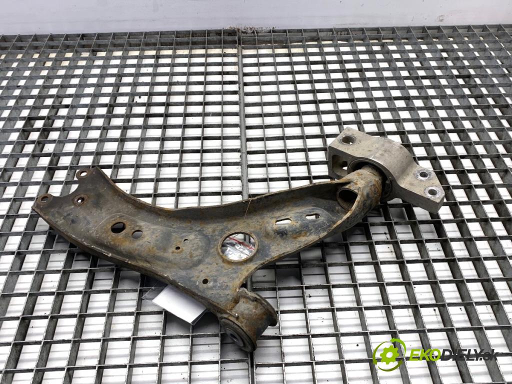 VW PASSAT B7 Kombi 2012 118 kW 1.8 TSI 1798 Rameno ľavy predný