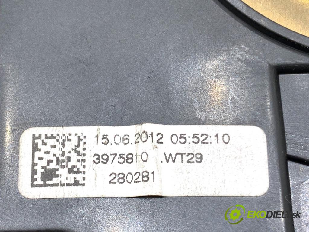 VW PASSAT B7 Kombi 2012 118 kW 1.8 TSI 1798 kroužek slimák airbag 5K0953569AB (Airbag)