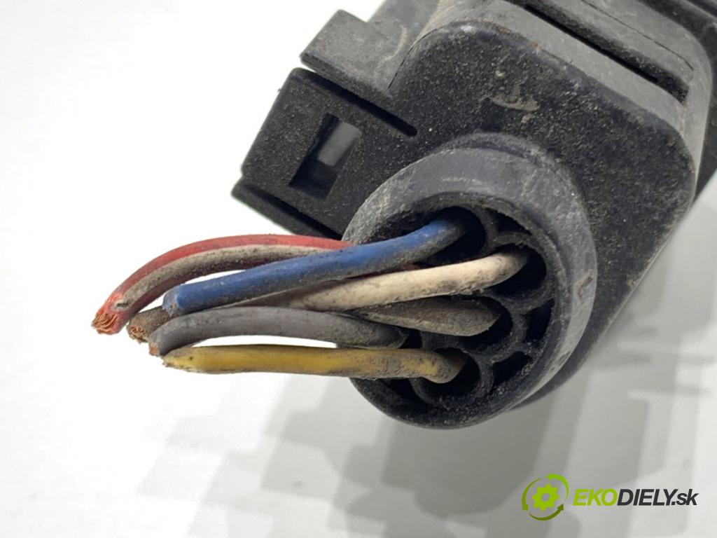 VW PASSAT B7 Kombi 2012 118 kW 1.8 TSI 1798 sonda lambda predný 06J906262AA (Lambda sonda)