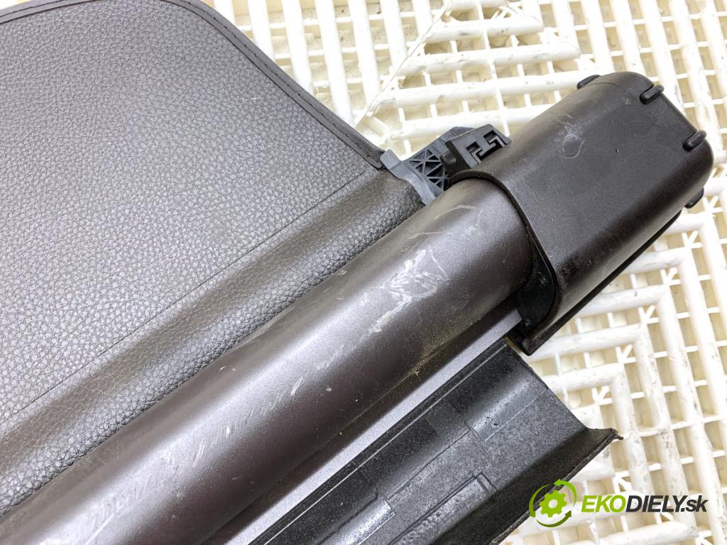 VW PASSAT B7 Kombi 2012 118 kW 1.8 TSI 1798 Roleta kufra 3AF867871