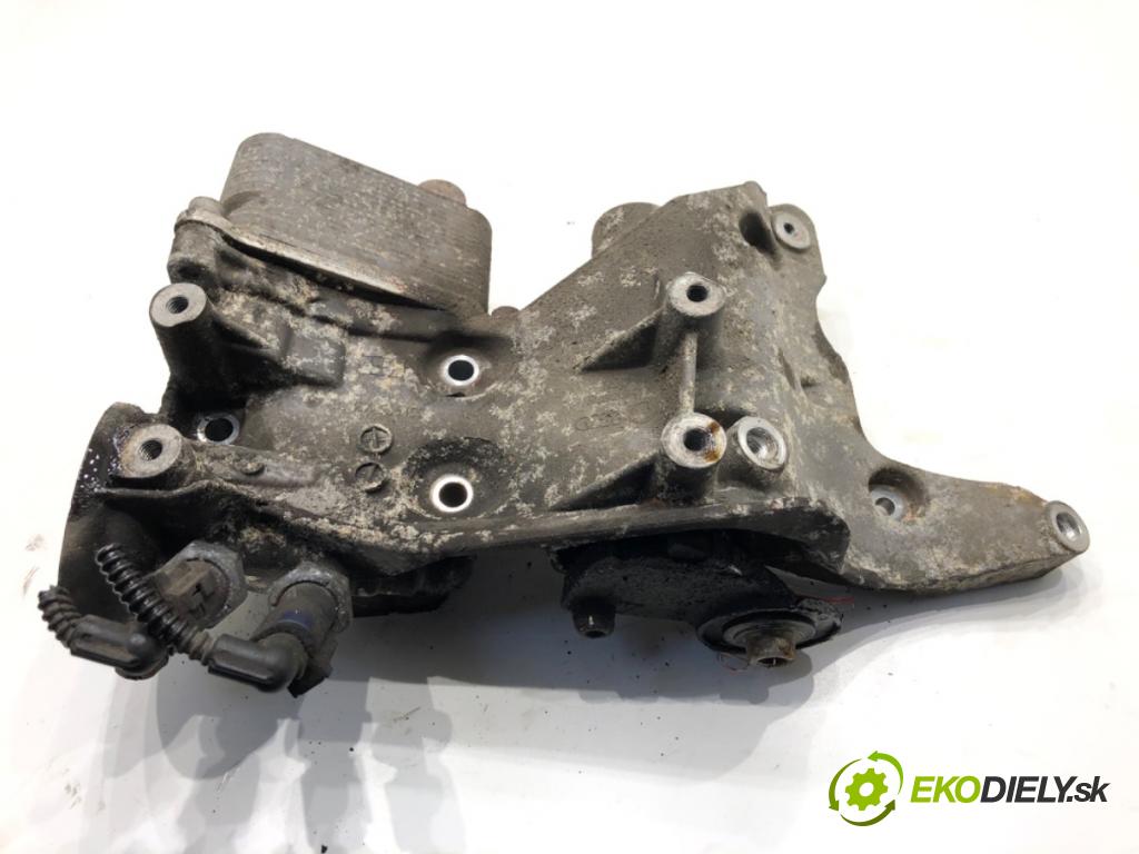 VW PASSAT B7 Kombi 2012 118 kW 1.8 TSI 1798 Obal filtra oleja 06J903143AH (Obal olejového filtra)