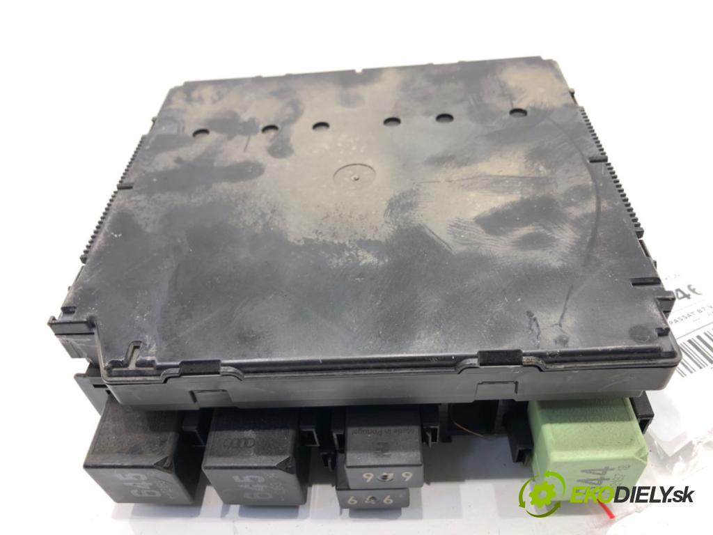 VW PASSAT B7 Kombi 2012 118 kW 1.8 TSI 1798 Modul komfortu 3AA937087H (Modul komfortu)