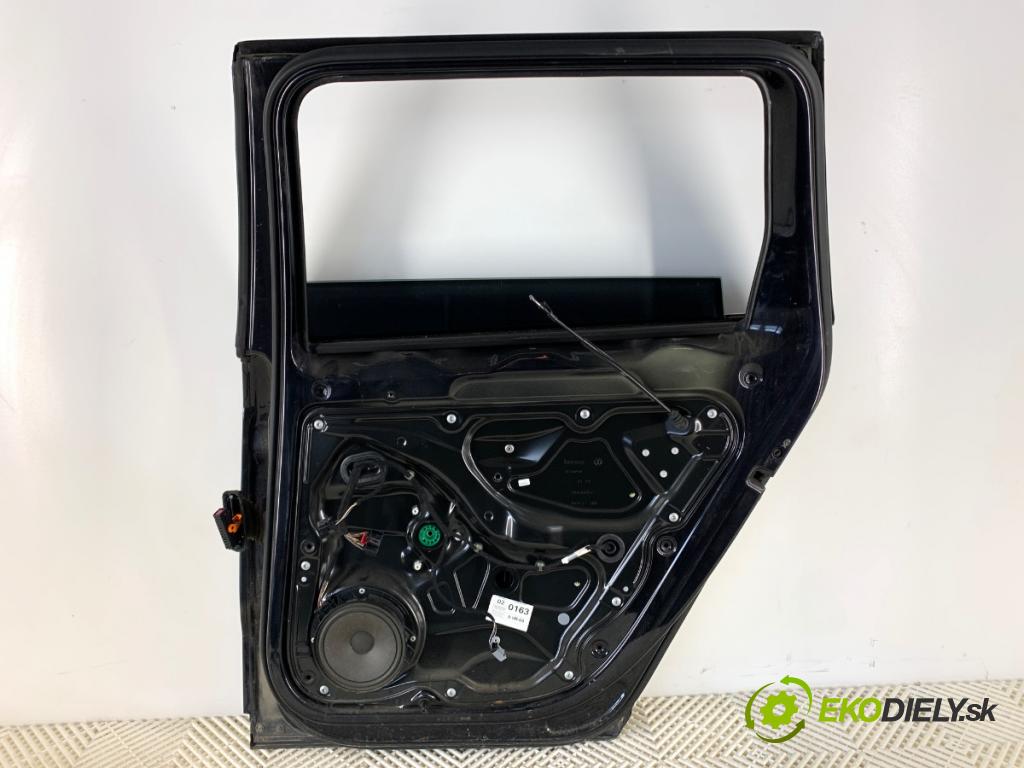 VW PASSAT B7 Kombi 2012 118 kW 1.8 TSI 1798 dveře pravý zadní část LC9X
