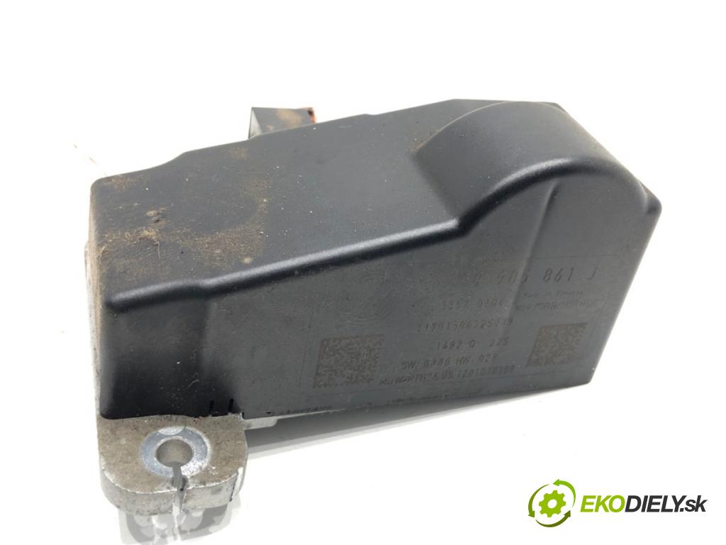 VW PASSAT B7 Kombi 2012 118 kW 1.8 TSI 1798 blokáda volantu 3C0905861J (Riadenie ostatné)