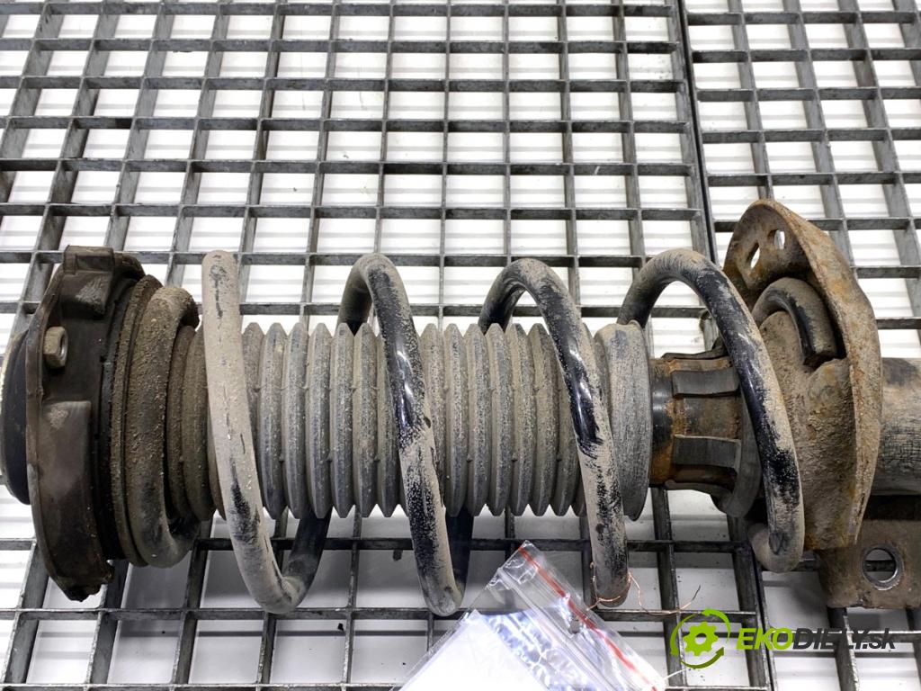 VW PASSAT B7 Kombi 2012 118 kW 1.8 TSI 1798 Tlmič pravy predný ZE 3C0413031AT