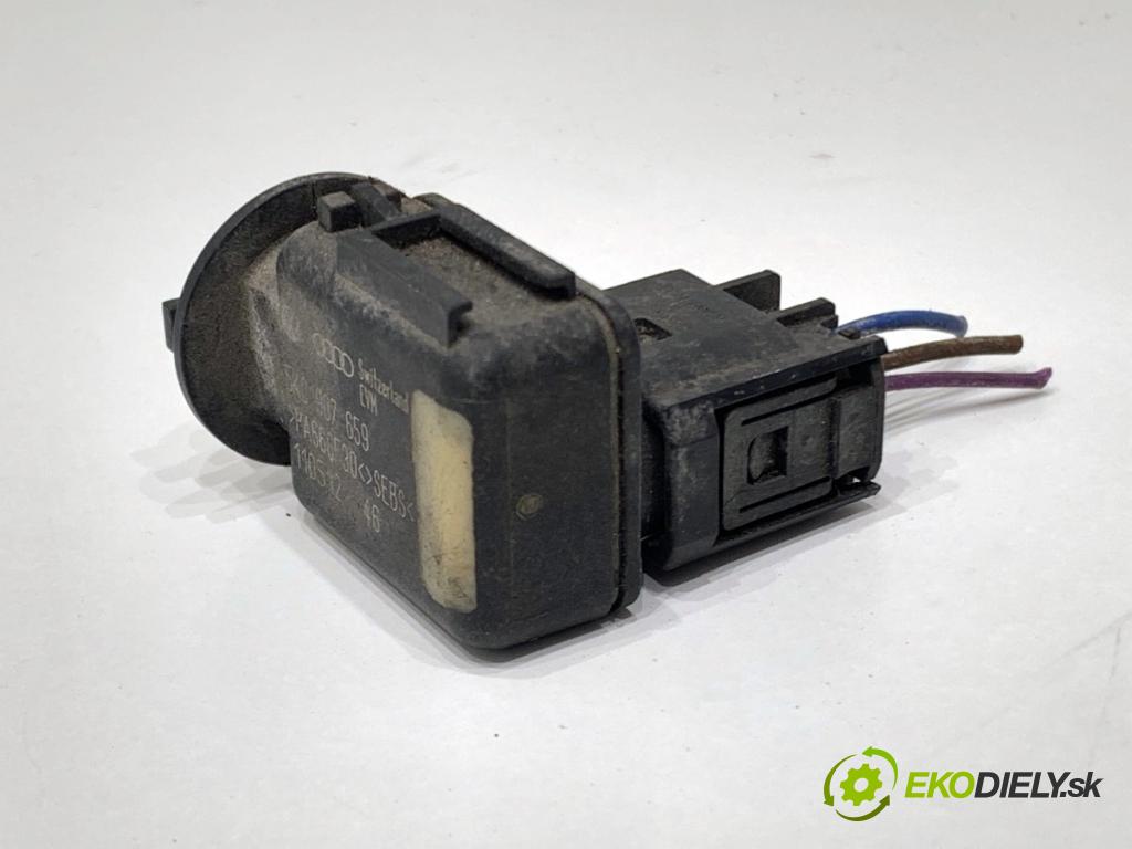 VW PASSAT B7 Kombi 2012 118 kW 1.8 TSI 1798 Snímač kvality vzduchu 5K0907659