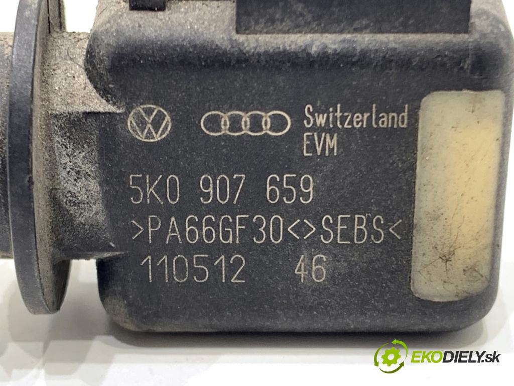 VW PASSAT B7 Kombi 2012 118 kW 1.8 TSI 1798 snímač KVALITNÍ: vzduchu 5K0907659
