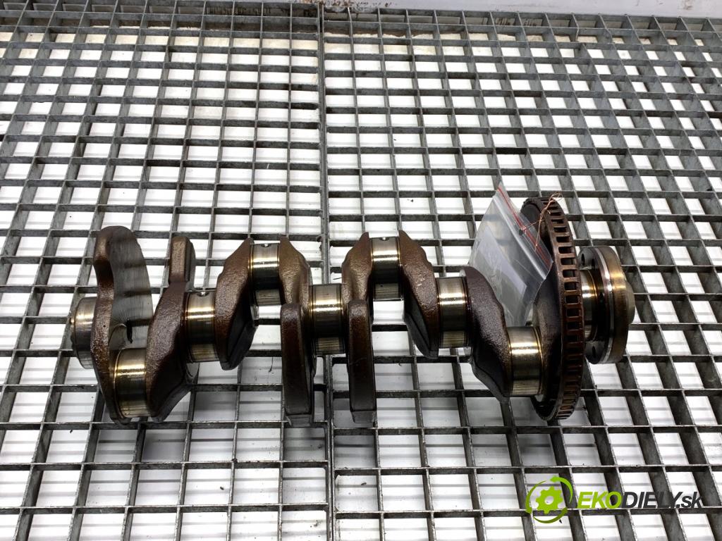 VW PASSAT B7 Kombi 2012 118 kW 1.8 TSI 1798 kardaň hřídel KORBOVÝ: 06HP (Blok motoru ostatní)