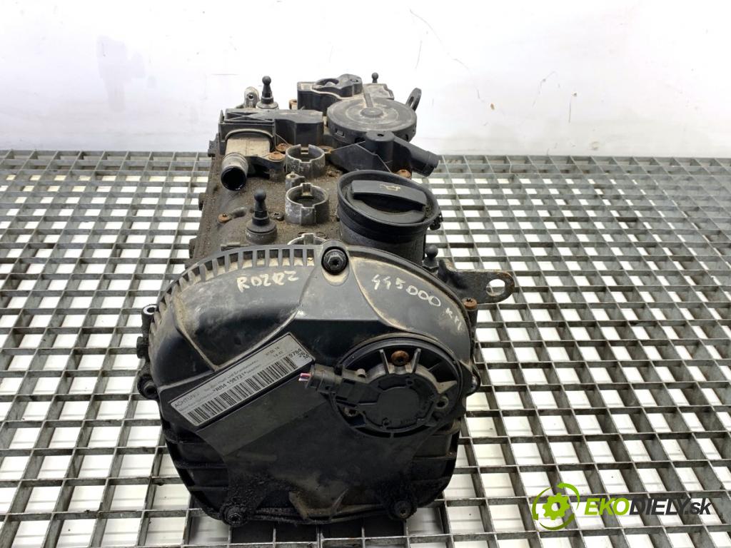 VW PASSAT B7 Kombi 2012 118 kW 1.8 TSI 1798 Hlava valcov CDA CDAA (Hlava valcov)