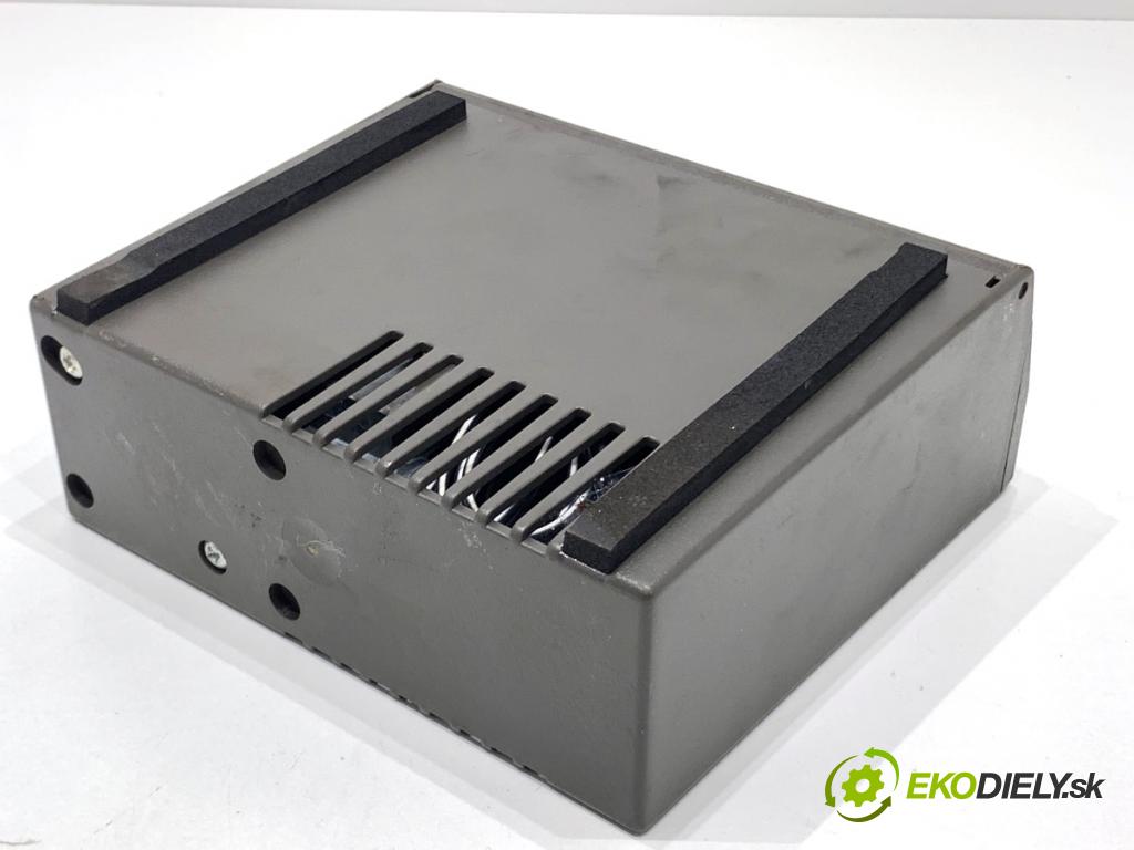 VW PASSAT B7 Kombi 2012 118 kW 1.8 TSI 1798 Kompresor do KOLA: 8D0012615C