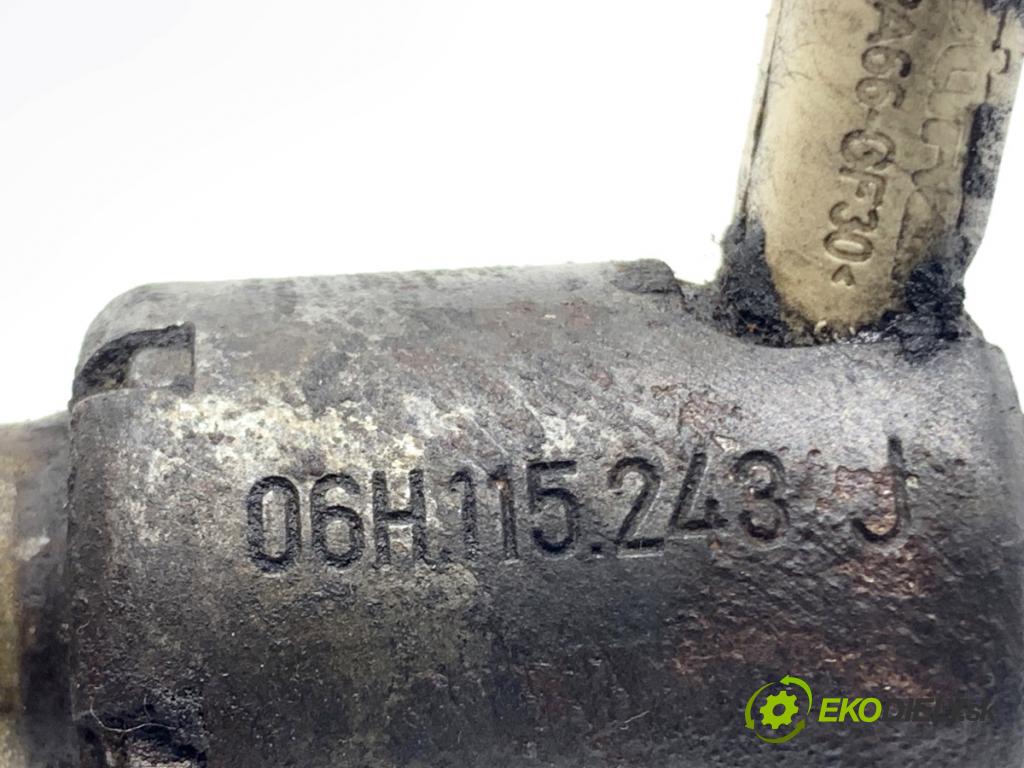 VW PASSAT B7 Kombi 2012 118 kW 1.8 TSI 1798 snímač tlaku oleje 06H115243J (Snímač tlaku oleje)