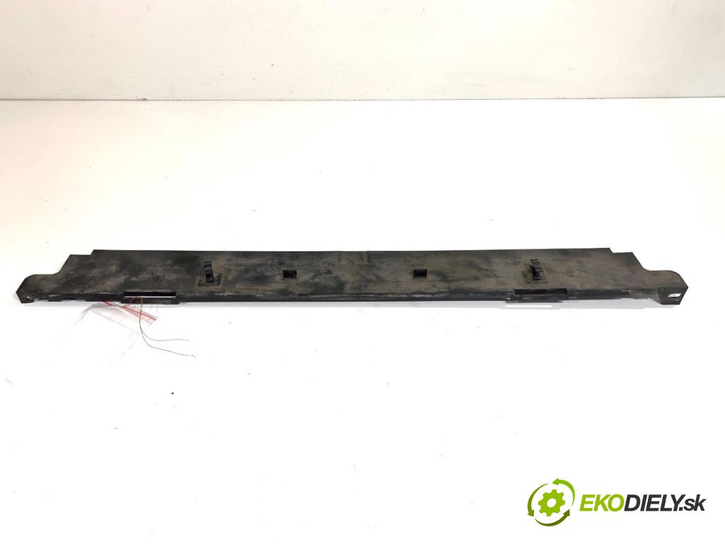 BMW F30 sedan 2016 140 kW 320 d xDrive 1995 clona chladiče 7600543