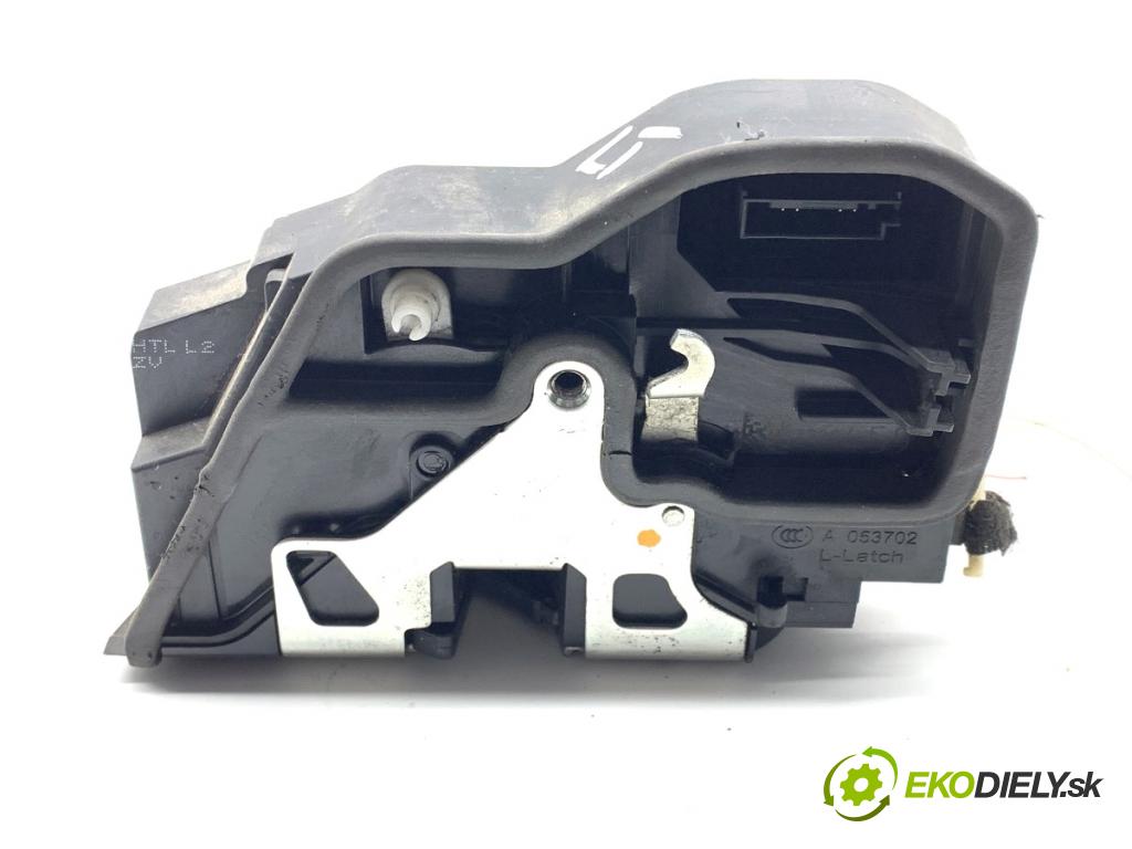 BMW F30 sedan 2016 140 kW 320 d xDrive 1995 zámok Dvere ľavy zad 7229459