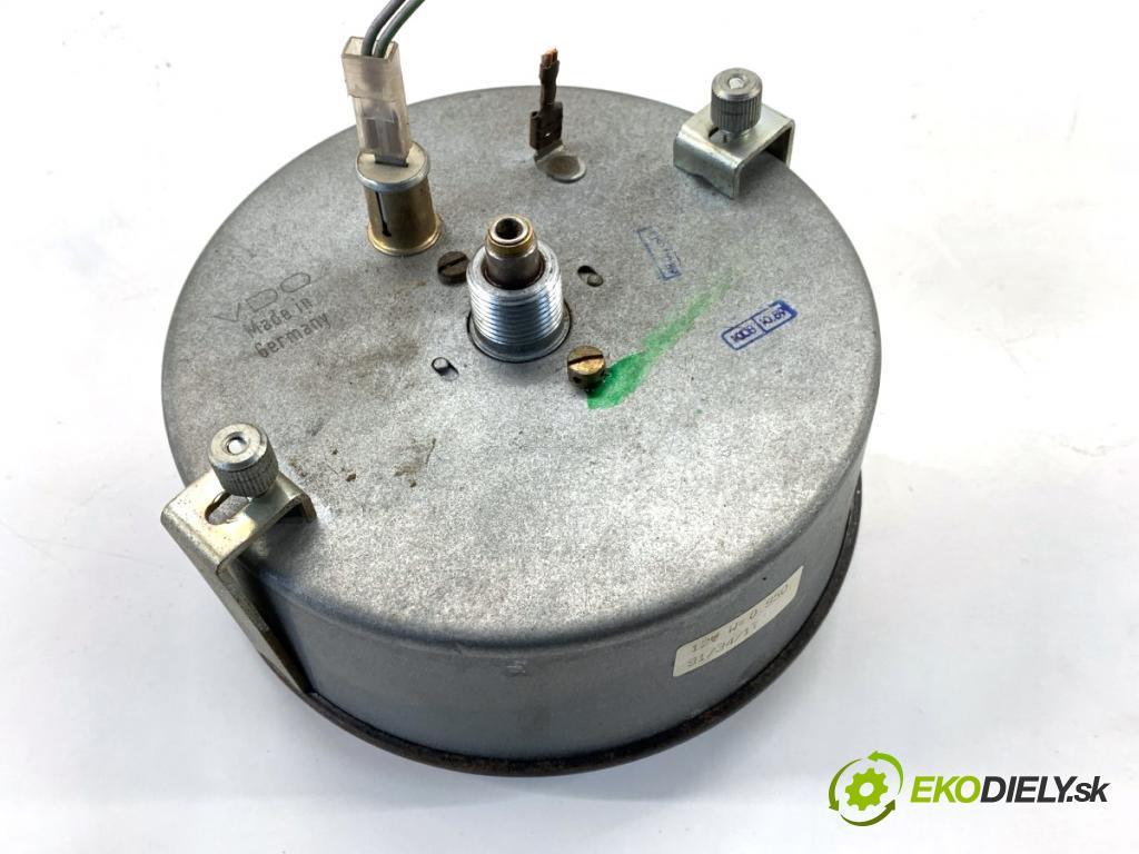 MERCEDES-BENZ T1 Autobus 1990 58 kW 308 D 2.3 2299 Prístrojovka 0095428506 (Prístrojová doska)