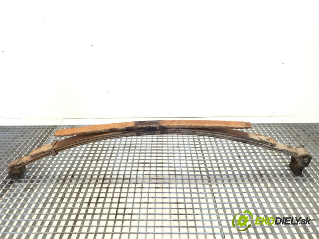 MERCEDES-BENZ T1 Autobus 1990 58 kW 308 D 2.3 2299 Listové pero pravy zad