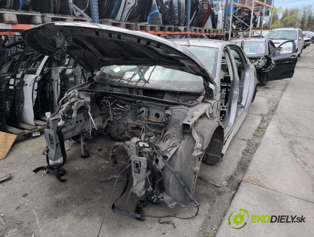 RENAULT TALISMAN sedan 2017 110 kW 1.6 TCe 150 1618 KAROSERIA ČTVRŤÁK blatník práh střecha PODŁUŻNICA 