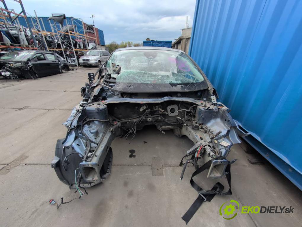 FORD FIESTA MK8 liftback 2021 55 kW 1.1 Ti-VCT 1084 karoséria ČTVRŤÁK: Blatník prah strecha PODŁUŻNICA