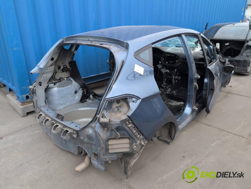 FORD FIESTA MK8 liftback 2021 55 kW 1.1 Ti-VCT 1084 karoséria ČTVRŤÁK: Blatník prah strecha PODŁUŻNICA