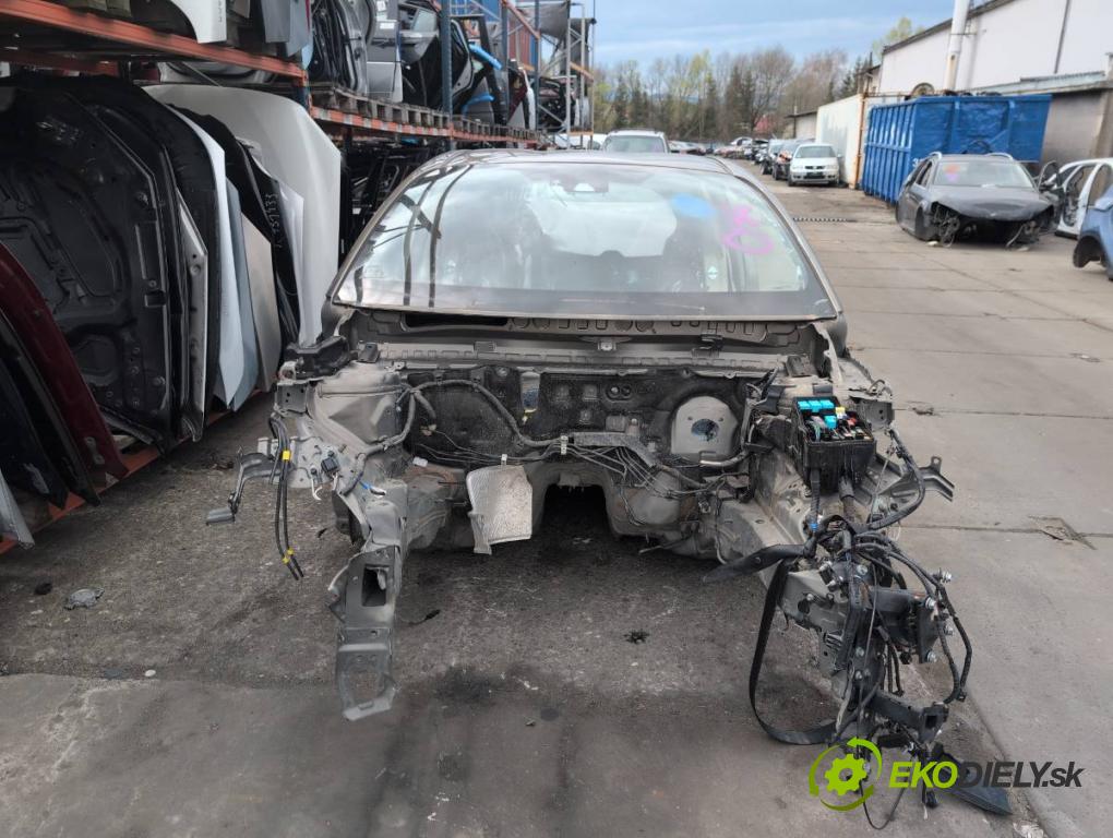 TOYOTA YARIS IV liftback 2022 92 kW 1.5 (MXPA11) 1490 KAROSERIA ČTVRŤÁK blatník práh střecha PODŁUŻNICA