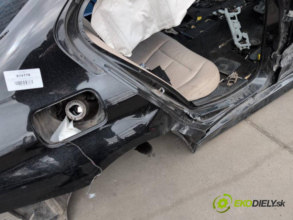 BMW F30 sedan 2016 140 kW 320 d xDrive 1995 karoséria ČTVRŤÁK: Blatník prah strecha PODŁUŻNICA