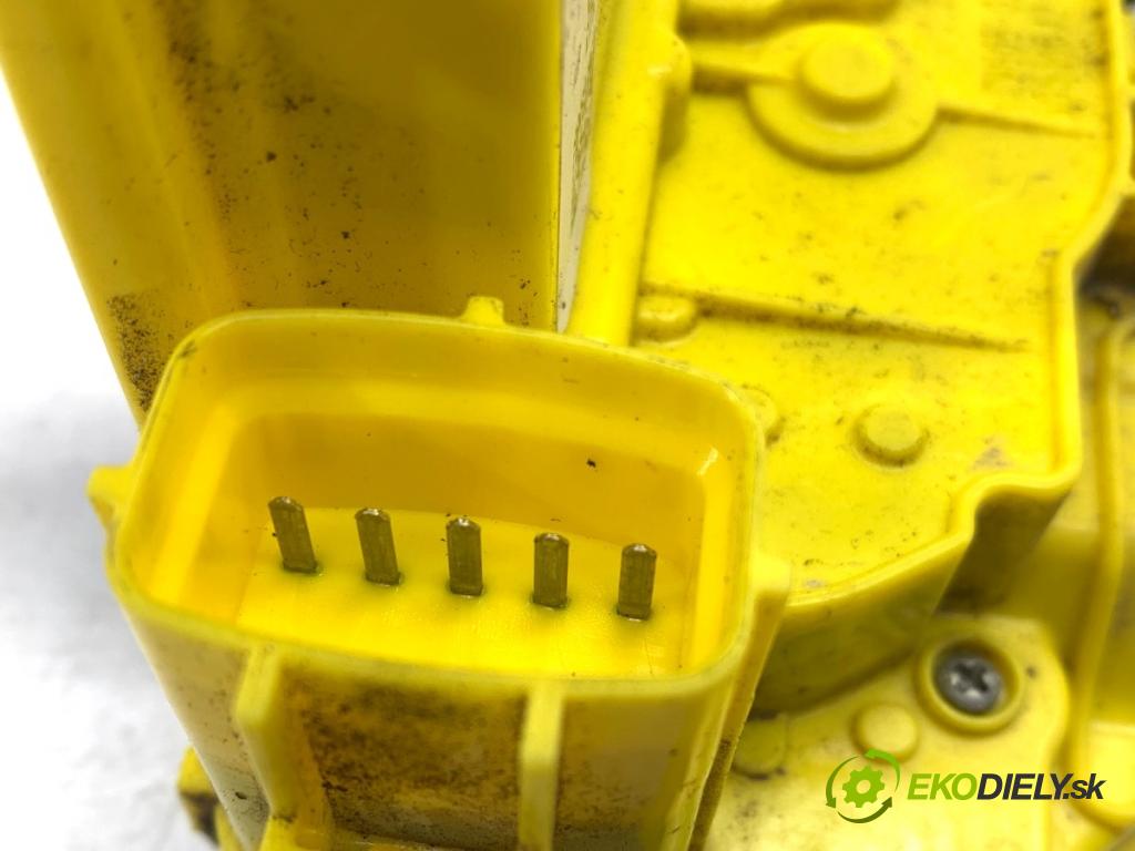 ALFA ROMEO STELVIO SUV 2019 206 kW 2.0 (949AXA2A) 1995 zámok Dvere pravy predný 50536542