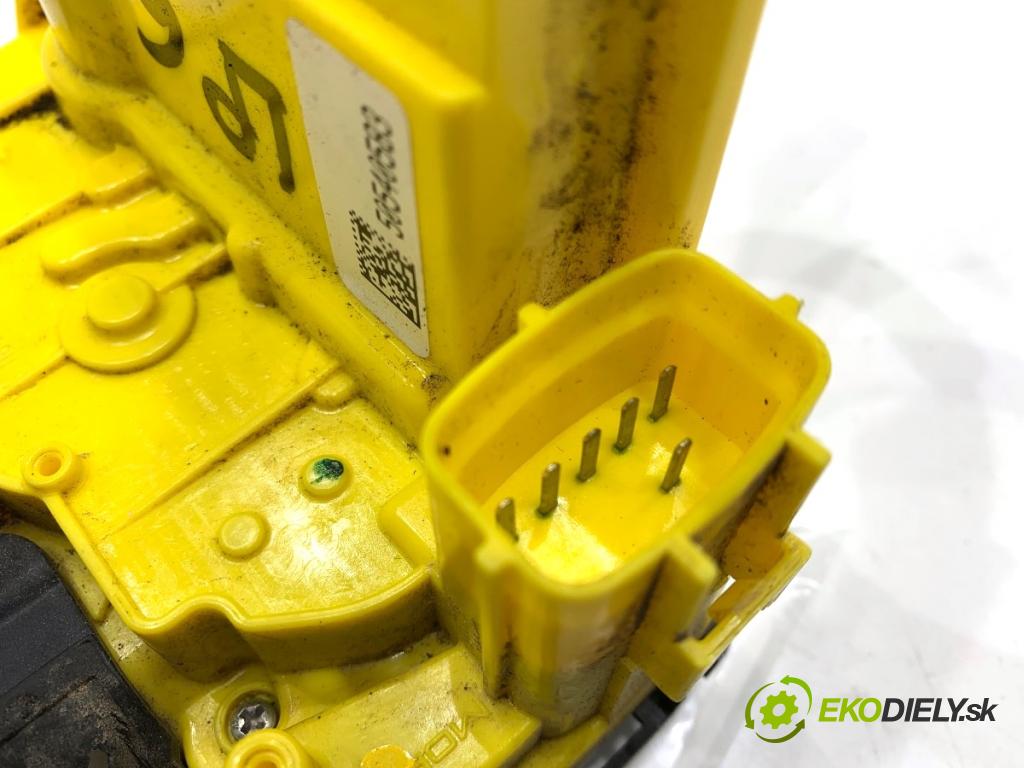 ALFA ROMEO STELVIO SUV 2019 206 kW 2.0 (949AXA2A) 1995 zámok Dvere ľavy predný 50540583