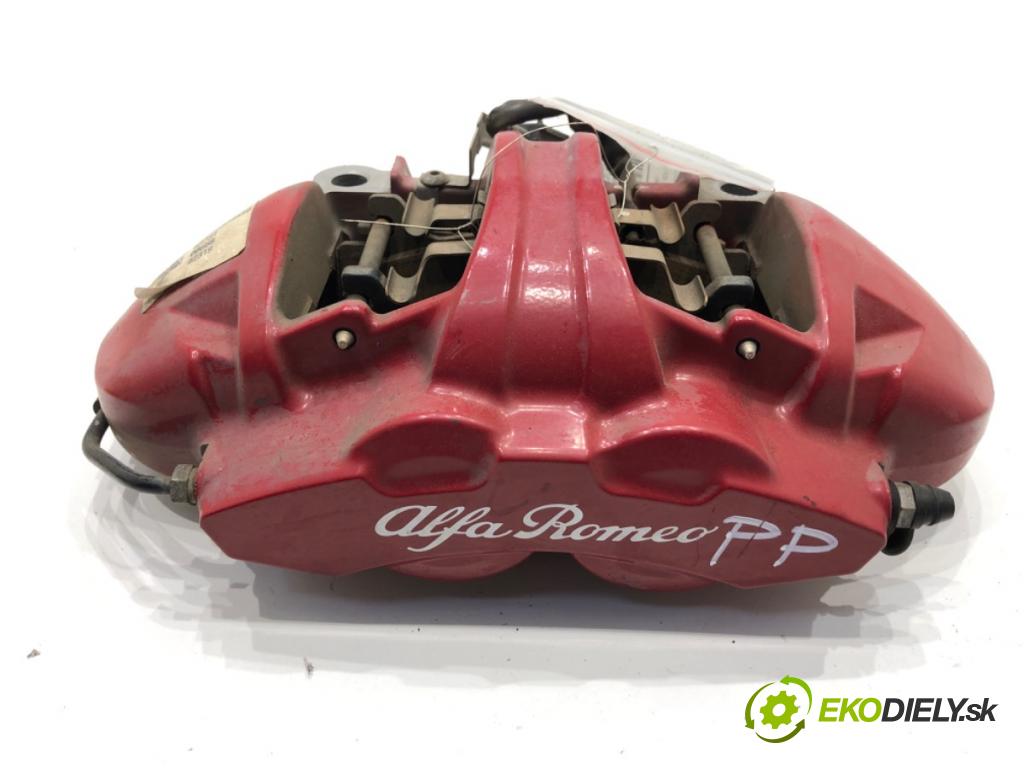 ALFA ROMEO STELVIO SUV 2019 206 kW 2.0 (949AXA2A) 1995 Brzdič strmeň pravy predný 00505534550