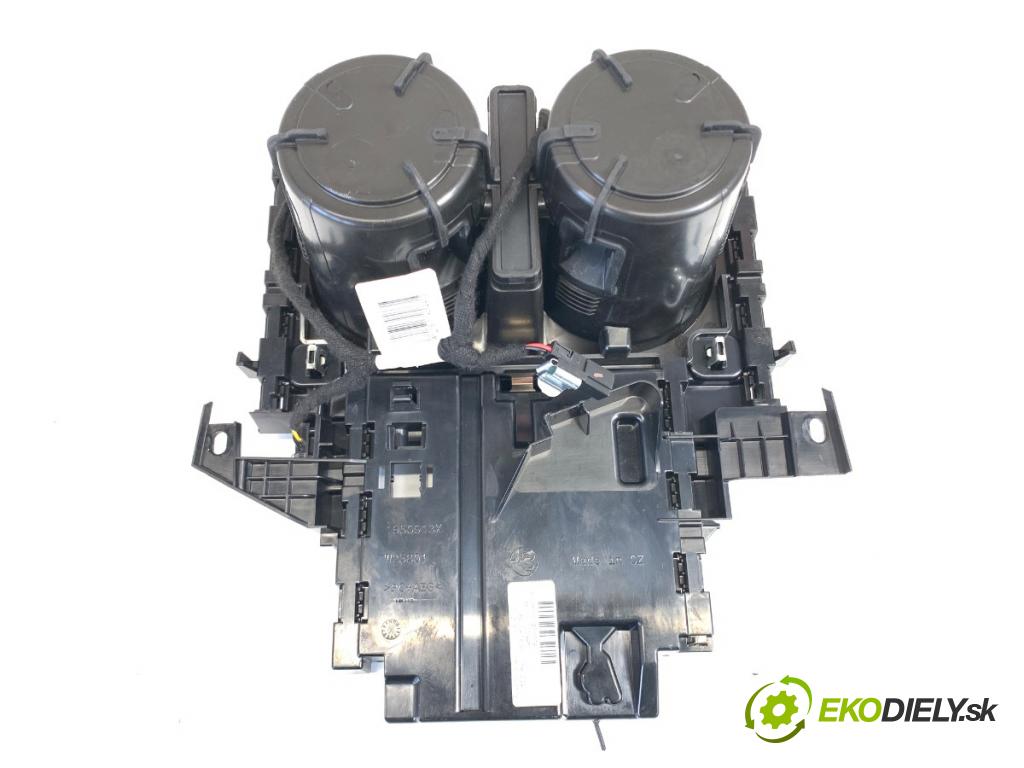 ALFA ROMEO STELVIO SUV 2019 206 kW 2.0 (949AXA2A) 1995 Držiak na nápoje  (Držiak (úchyt) na nápoje)