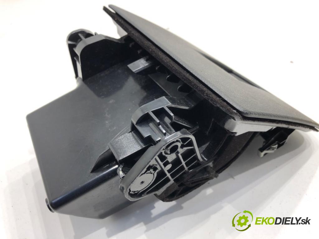 ALFA ROMEO STELVIO SUV 2019 206 kW 2.0 (949AXA2A) 1995 přihrádka kastlík volantu