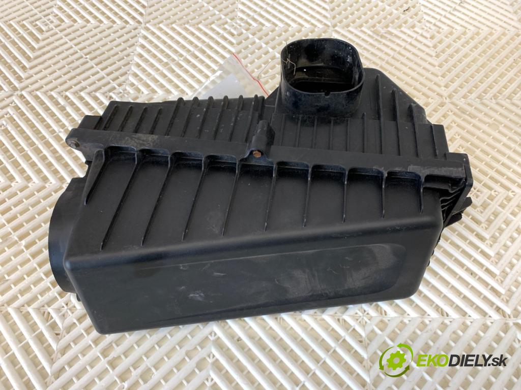 ALFA ROMEO STELVIO SUV 2019 206 kW 2.0 (949AXA2A) 1995 Obal filtra vzduchu 50546941 (Obal vzduchového filtra)