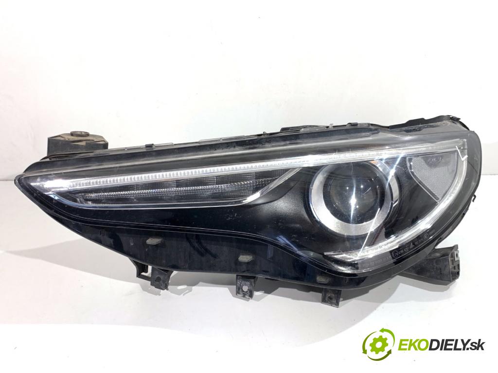 ALFA ROMEO STELVIO SUV 2019 206 kW 2.0 (949AXA2A) 1995 světlomet levý přední část 49150748