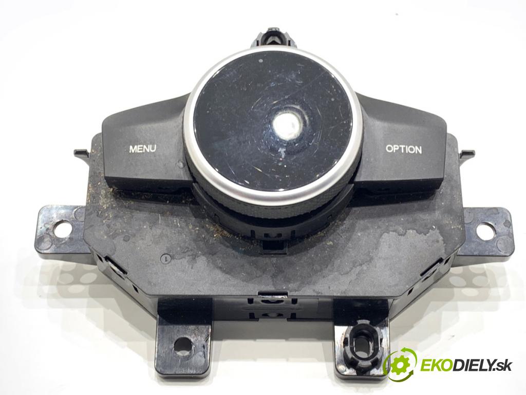 ALFA ROMEO STELVIO SUV 2019 206 kW 2.0 (949AXA2A) 1995 Panel násada držadlo navigace 156130404