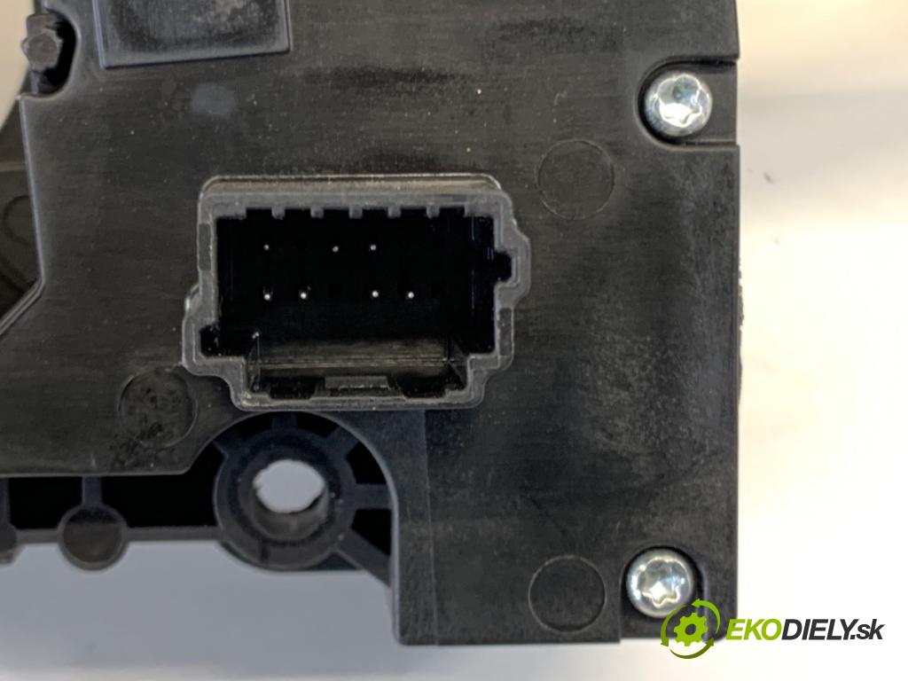 ALFA ROMEO STELVIO SUV 2019 206 kW 2.0 (949AXA2A) 1995 Prepínač kombinovaný 01561462840 (Prepínacie páčky pod volantom)