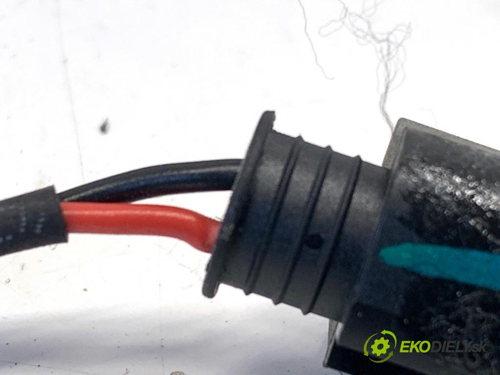 ALFA ROMEO STELVIO SUV 2019 206 kW 2.0 (949AXA2A) 1995 Svetlo brzdových svetiel 50541381