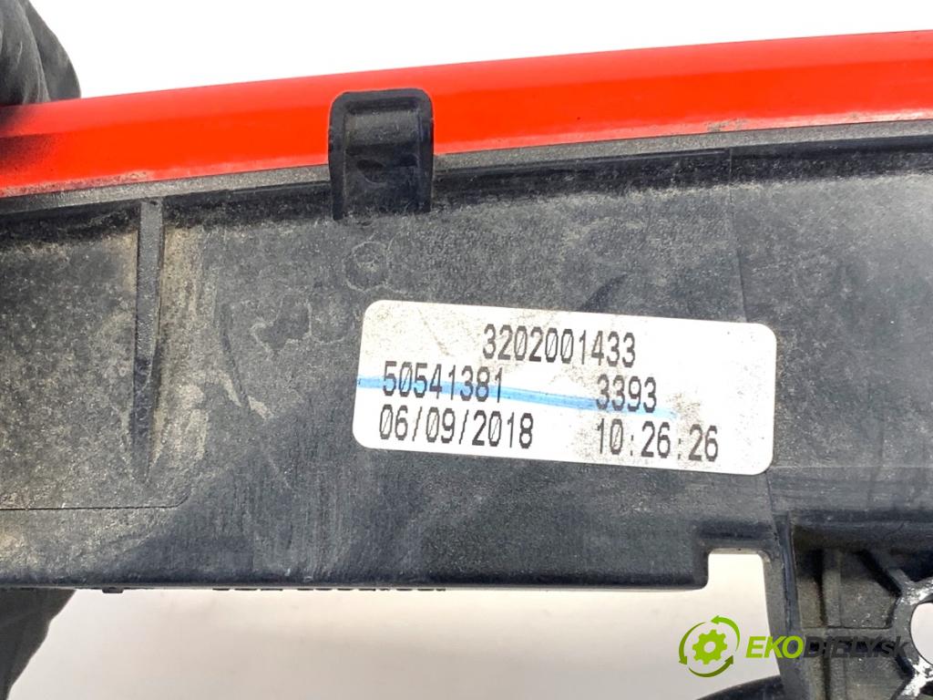 ALFA ROMEO STELVIO SUV 2019 206 kW 2.0 (949AXA2A) 1995 Svetlo brzdových svetiel 50541381