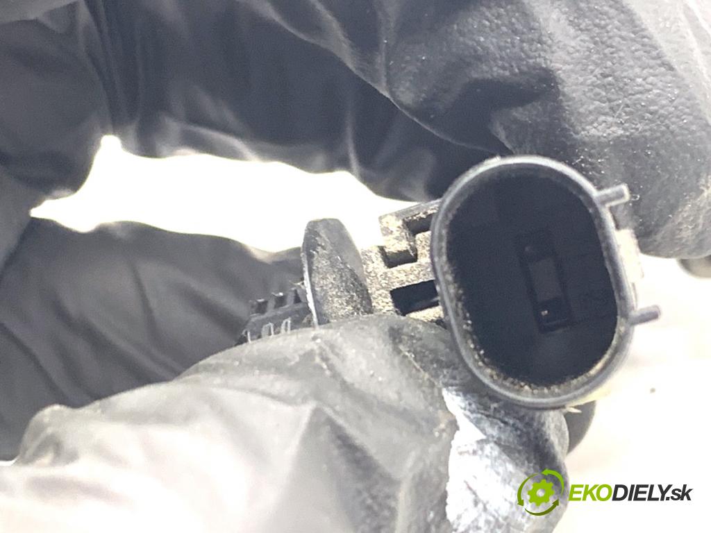 ALFA ROMEO STELVIO SUV 2019 206 kW 2.0 (949AXA2A) 1995 snímač ABS levý zadní část 00505524500