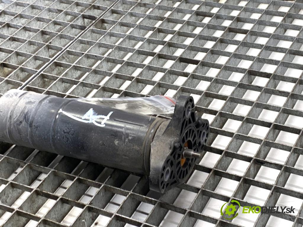 ALFA ROMEO STELVIO SUV 2019 206 kW 2.0 (949AXA2A) 1995 Tlmič pravy zad 50559658