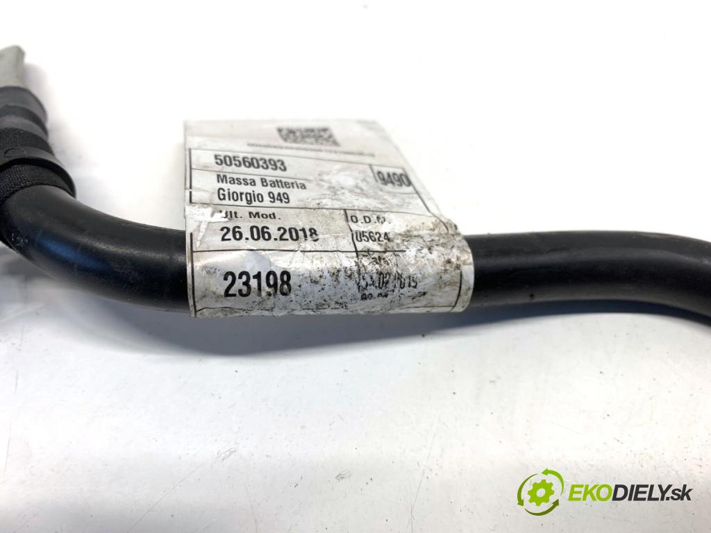 ALFA ROMEO STELVIO SUV 2019 206 kW 2.0 (949AXA2A) 1995 svorka MINUS: 50560393