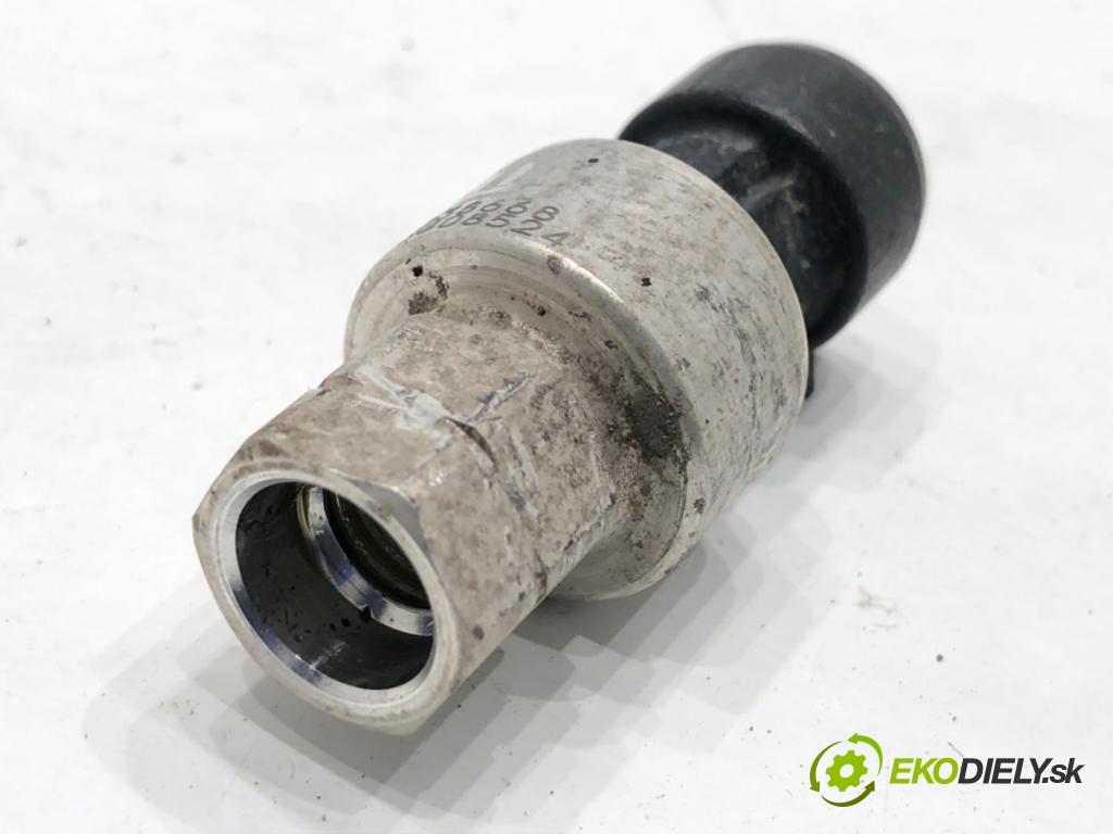 ALFA ROMEO STELVIO SUV 2019 206 kW 2.0 (949AXA2A) 1995 snímač klimatizace 670038668 (Snímač klimatizace)