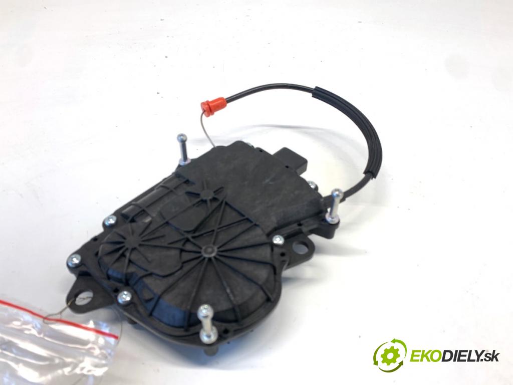 ALFA ROMEO STELVIO SUV 2019 206 kW 2.0 (949AXA2A) 1995 doťah dverí zad 6701065090