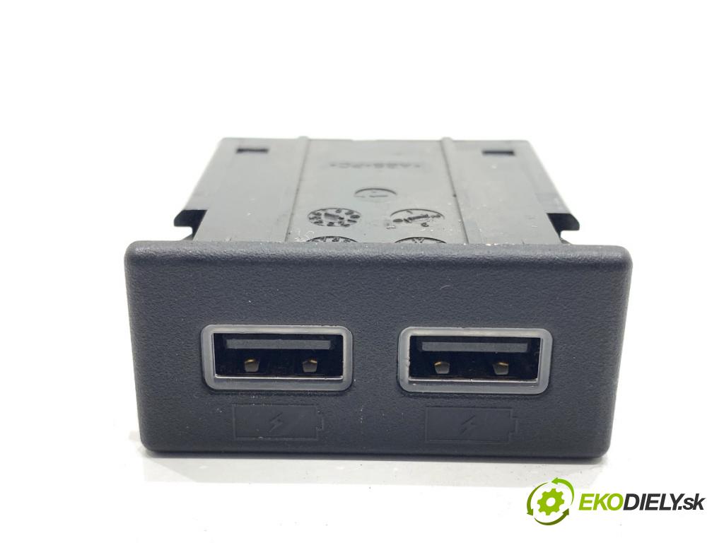 ALFA ROMEO STELVIO SUV 2019 206 kW 2.0 (949AXA2A) 1995 HNÍZDO: USB 01561397270