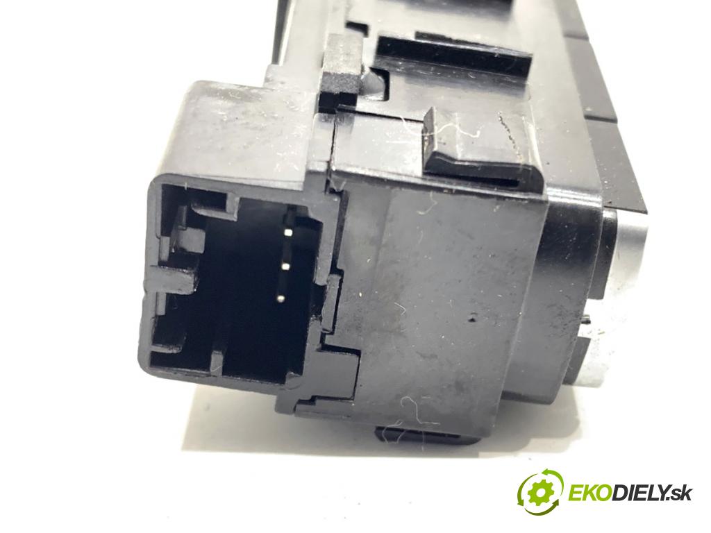 ALFA ROMEO STELVIO SUV 2019 206 kW 2.0 (949AXA2A) 1995 Prepínač pamäte sedačky 171380362